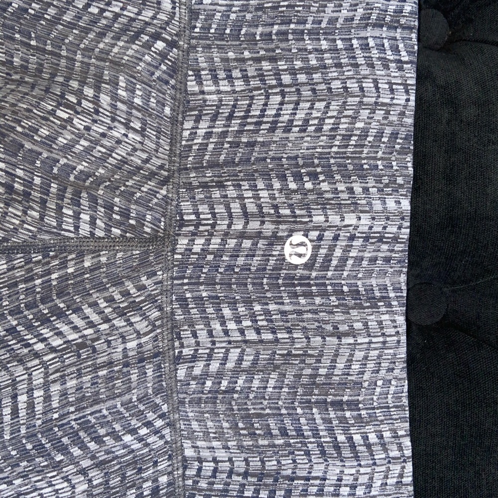 LULULEMON leggings (cropped wonder under) Sz: 8